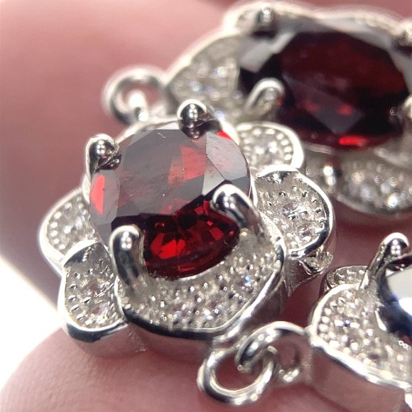 Pyrope Garnet 4.20ct Platinum Finish Solid 925 Sterling Silver Bracelet - Picture 4 of 7